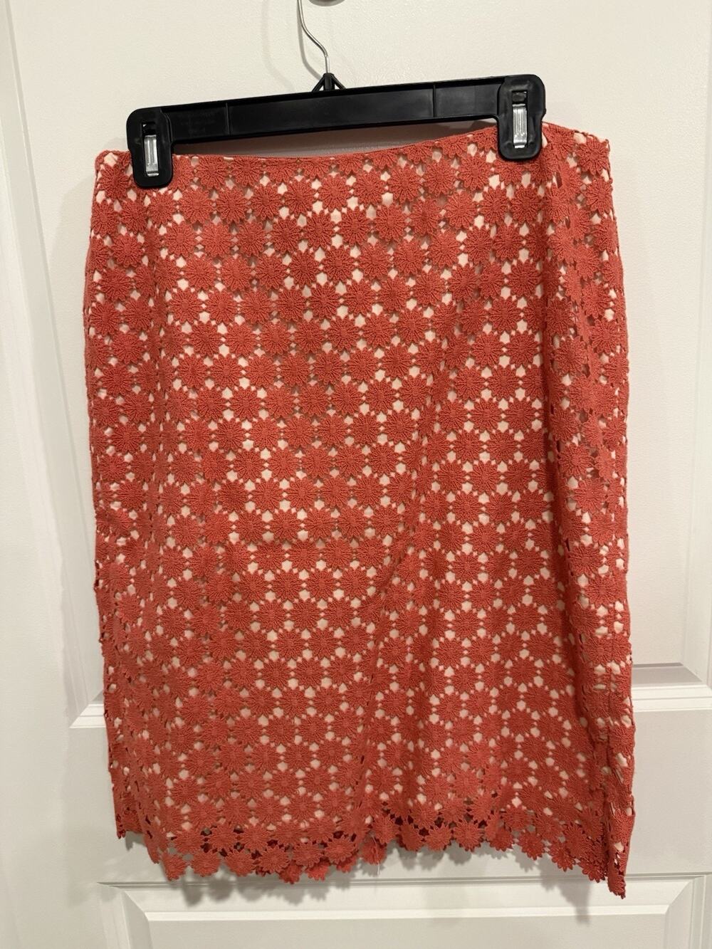 Talbot's Women's Skirt Coral Floral Lace / Crochet Pencil A-Line Size 8